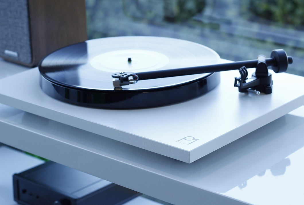 Rega P1 Plus (built in phono) Turntable - New 2021 model